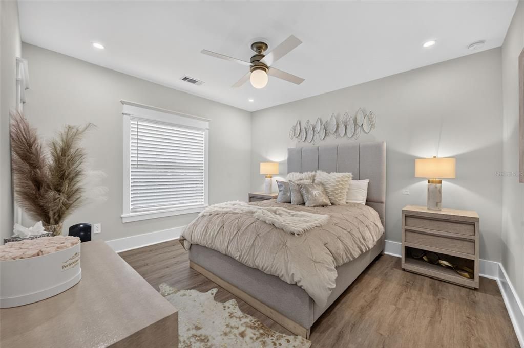 For Sale: $599,000 (3 beds, 2 baths, 1670 Square Feet)