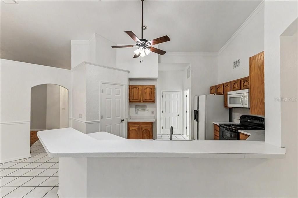 En Venta: $449,000 (3 camas, 2 baños, 2068 Pies cuadrados)