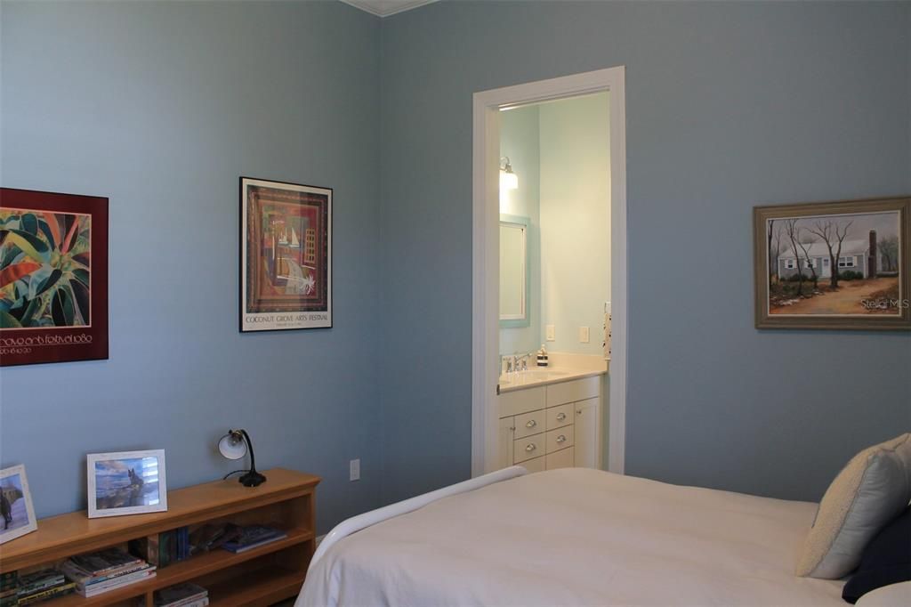 For Sale: $914,500 (4 beds, 4 baths, 3069 Square Feet)