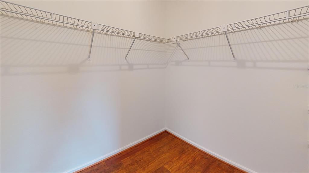 For Rent: $2,995 (3 beds, 2 baths, 1922 Square Feet)