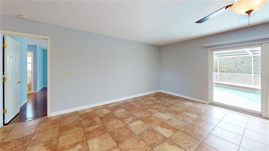 For Rent: $2,995 (3 beds, 2 baths, 1922 Square Feet)
