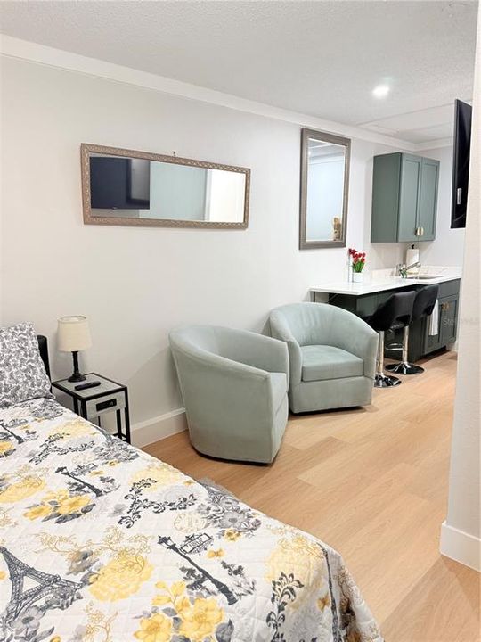 For Rent: $2,650 (3 beds, 2 baths, 1496 Square Feet)