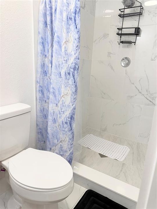 For Rent: $2,650 (3 beds, 2 baths, 1496 Square Feet)
