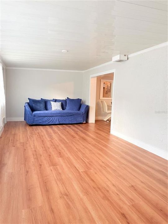 For Rent: $2,650 (3 beds, 2 baths, 1496 Square Feet)