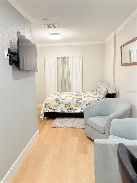 For Rent: $2,650 (3 beds, 2 baths, 1496 Square Feet)