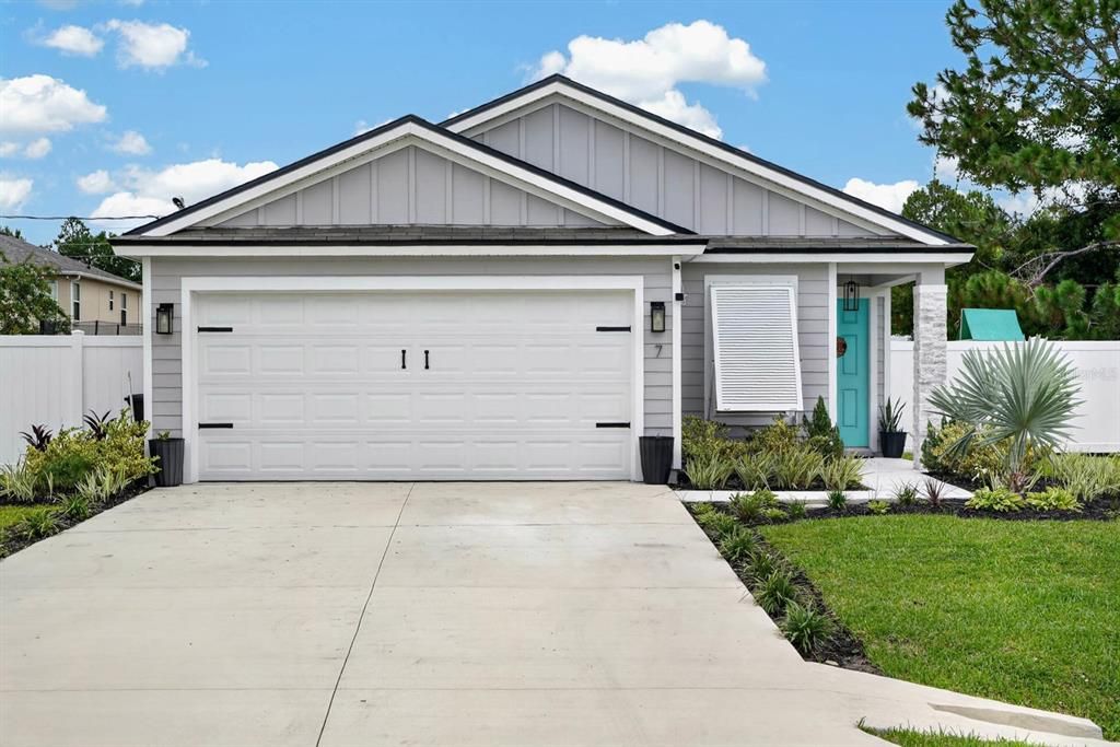 For Sale: $335,000 (3 beds, 2 baths, 1655 Square Feet)