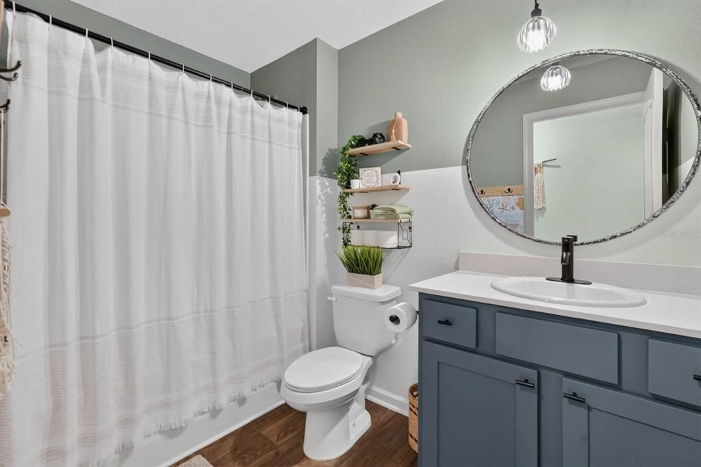 For Sale: $335,000 (3 beds, 2 baths, 1655 Square Feet)