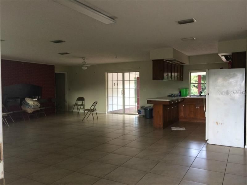 En Renta: $3,000 (5 camas, 2 baños, 2730 Pies cuadrados)