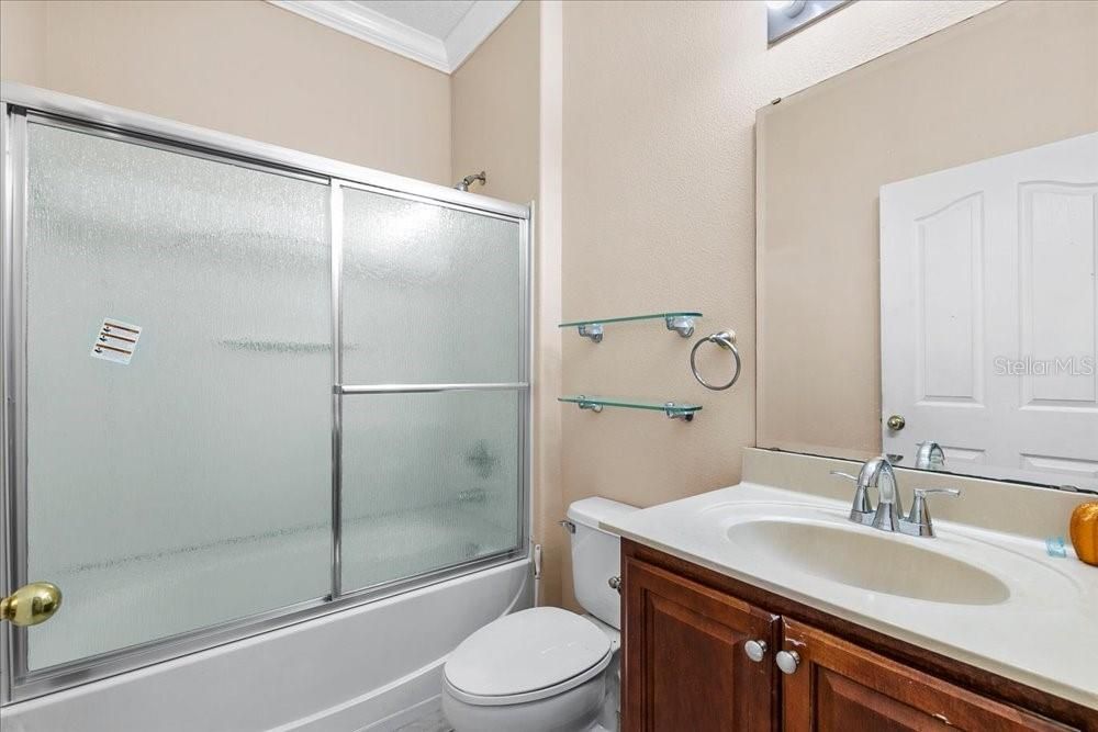 For Rent: $3,000 (4 beds, 3 baths, 3132 Square Feet)