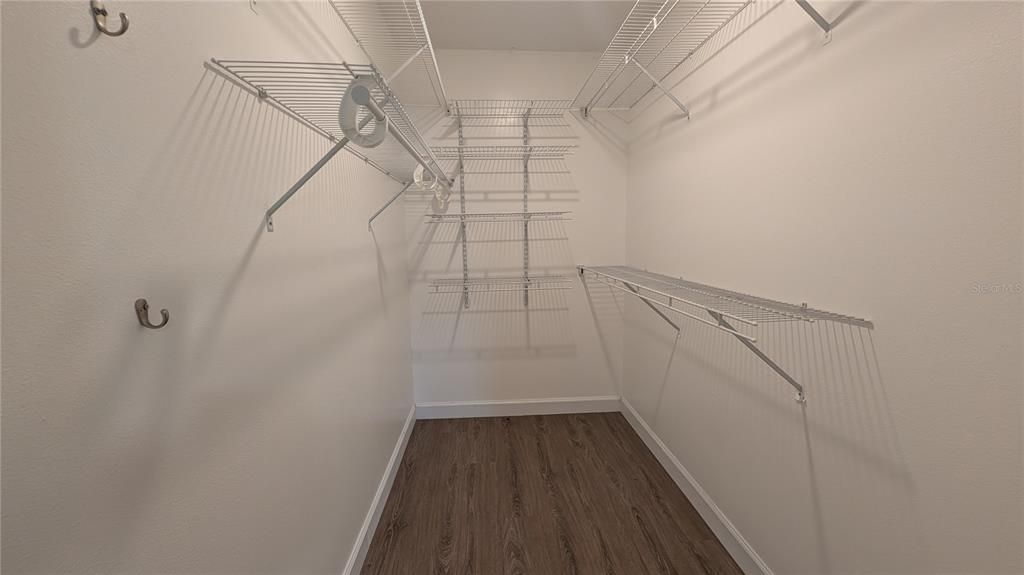 For Sale: $349,500 (2 beds, 2 baths, 1410 Square Feet)