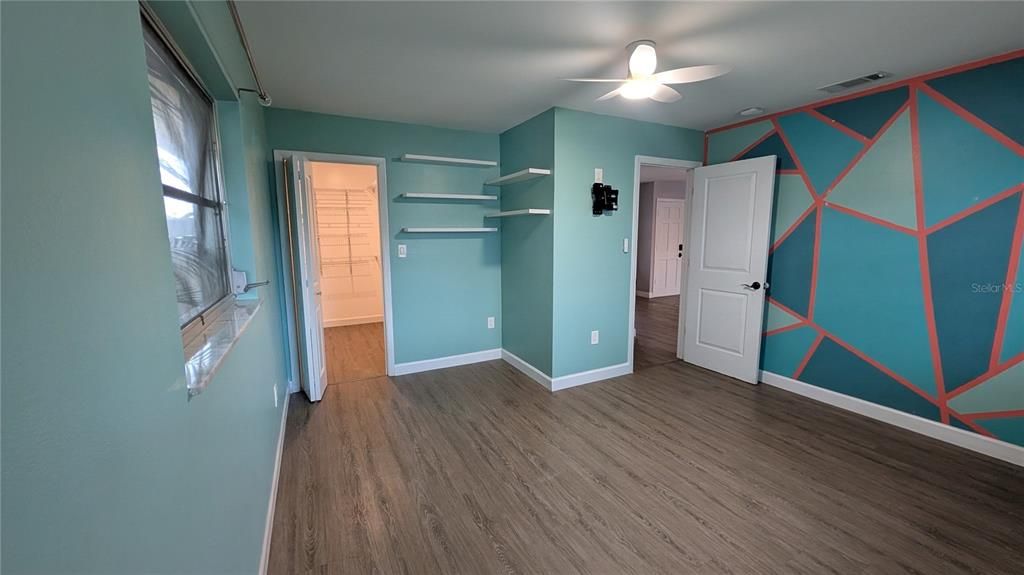 For Sale: $349,500 (2 beds, 2 baths, 1410 Square Feet)