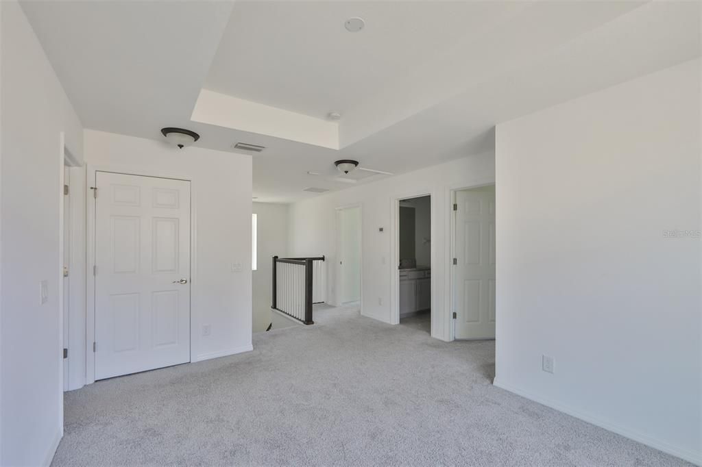 For Rent: $3,700 (3 beds, 2 baths, 2502 Square Feet)