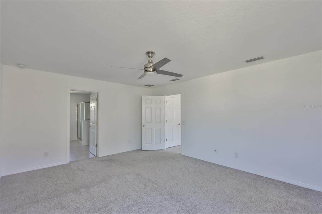 For Rent: $3,700 (3 beds, 2 baths, 2502 Square Feet)