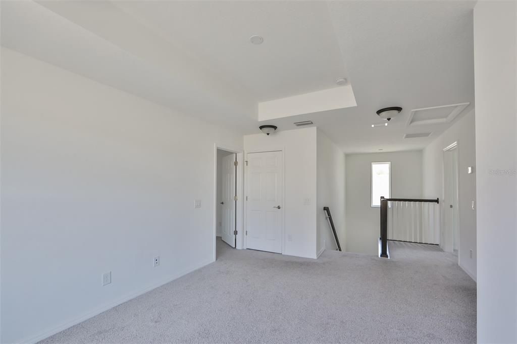 For Rent: $3,700 (3 beds, 2 baths, 2502 Square Feet)