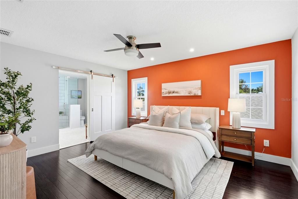 Activo con contrato: $915,000 (3 camas, 3 baños, 2138 Pies cuadrados)