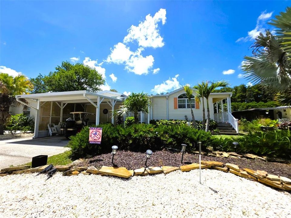 For Sale: $424,900 (3 beds, 2 baths, 2100 Square Feet)