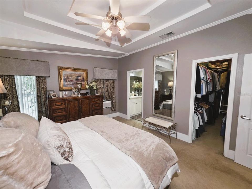 For Sale: $424,900 (3 beds, 2 baths, 2100 Square Feet)