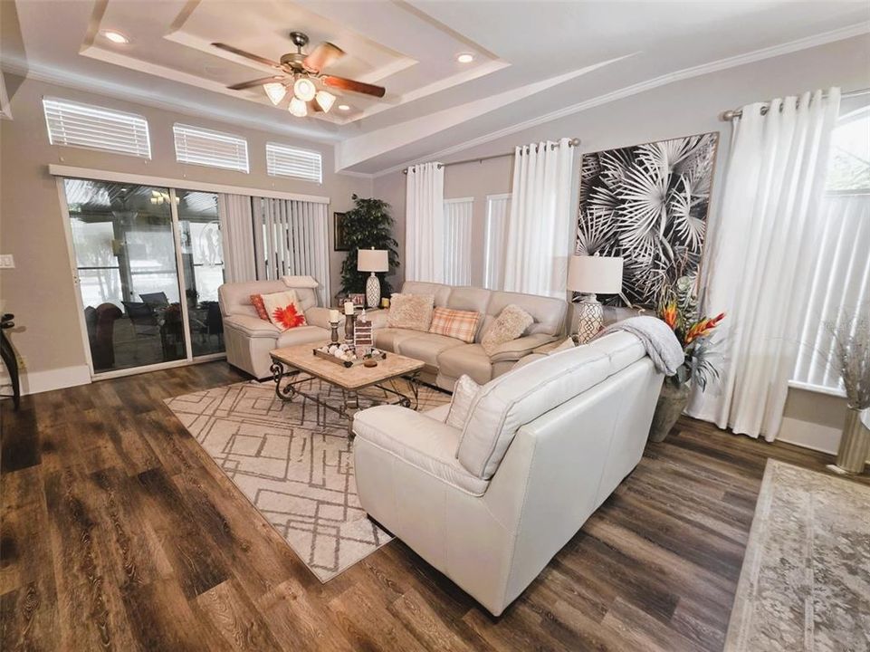 For Sale: $424,900 (3 beds, 2 baths, 2100 Square Feet)