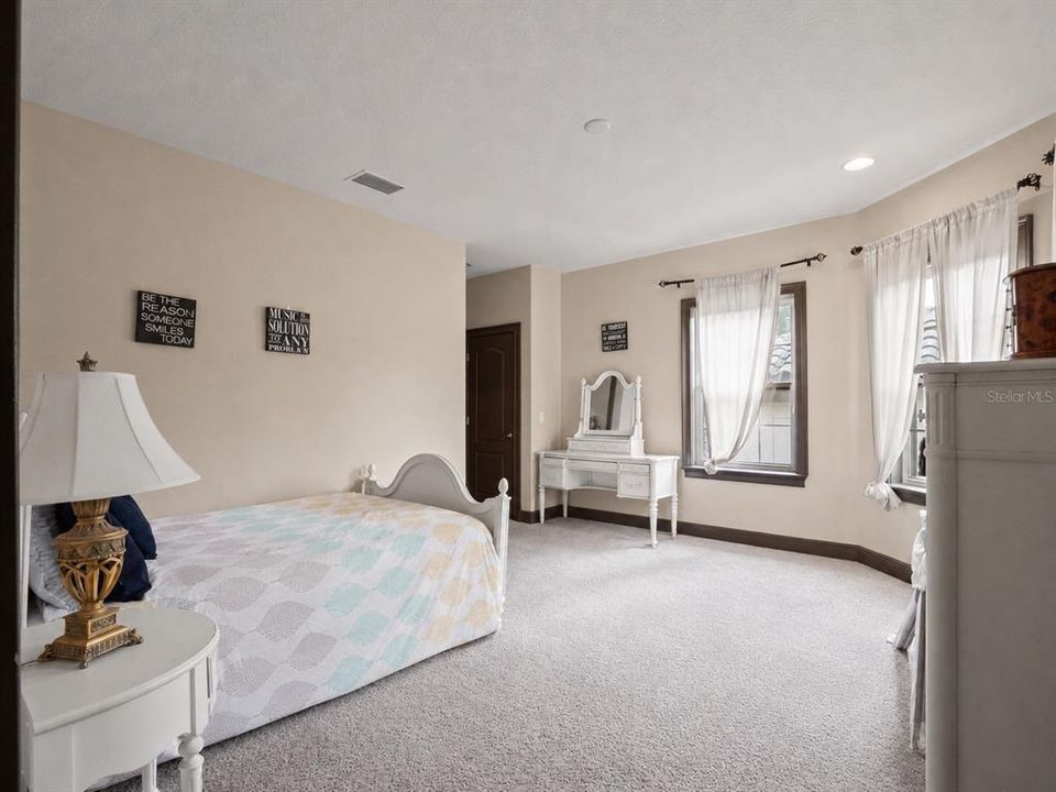 En Venta: $1,875,000 (6 camas, 7 baños, 5497 Pies cuadrados)