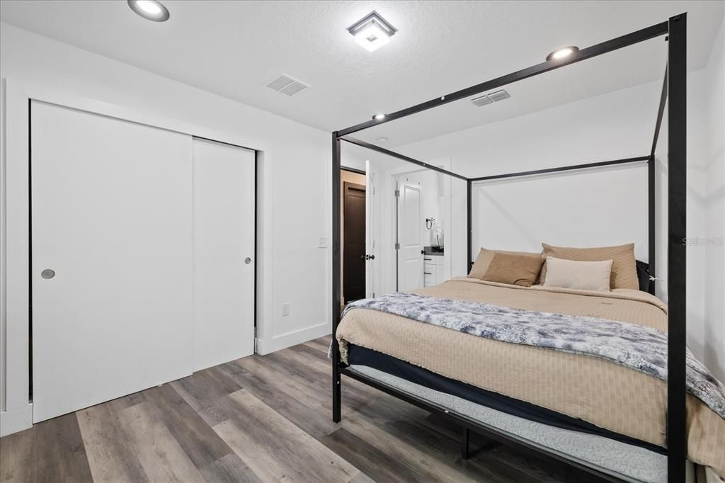 En Venta: $460,000 (4 camas, 3 baños, 1816 Pies cuadrados)