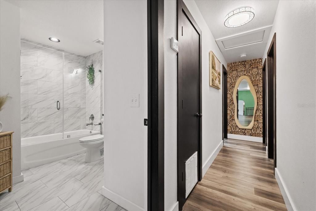 En Venta: $460,000 (4 camas, 3 baños, 1816 Pies cuadrados)