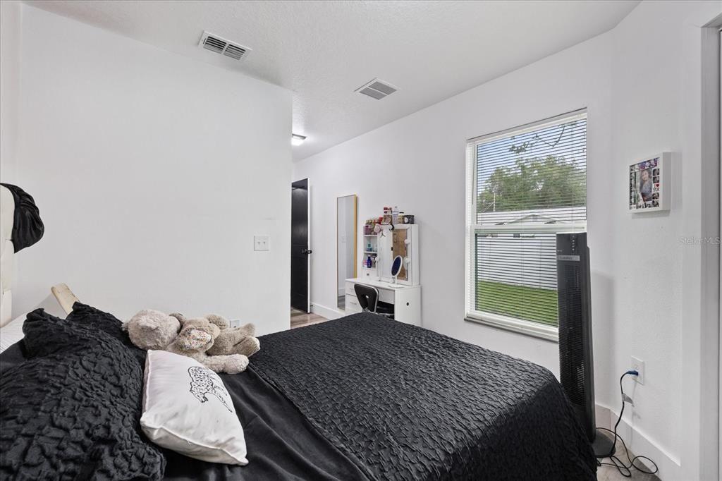 En Venta: $460,000 (4 camas, 3 baños, 1816 Pies cuadrados)