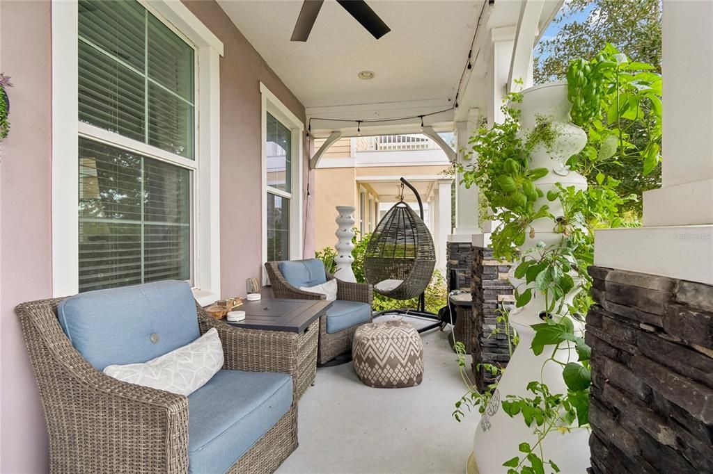 For Sale: $420,000 (3 beds, 2 baths, 1596 Square Feet)