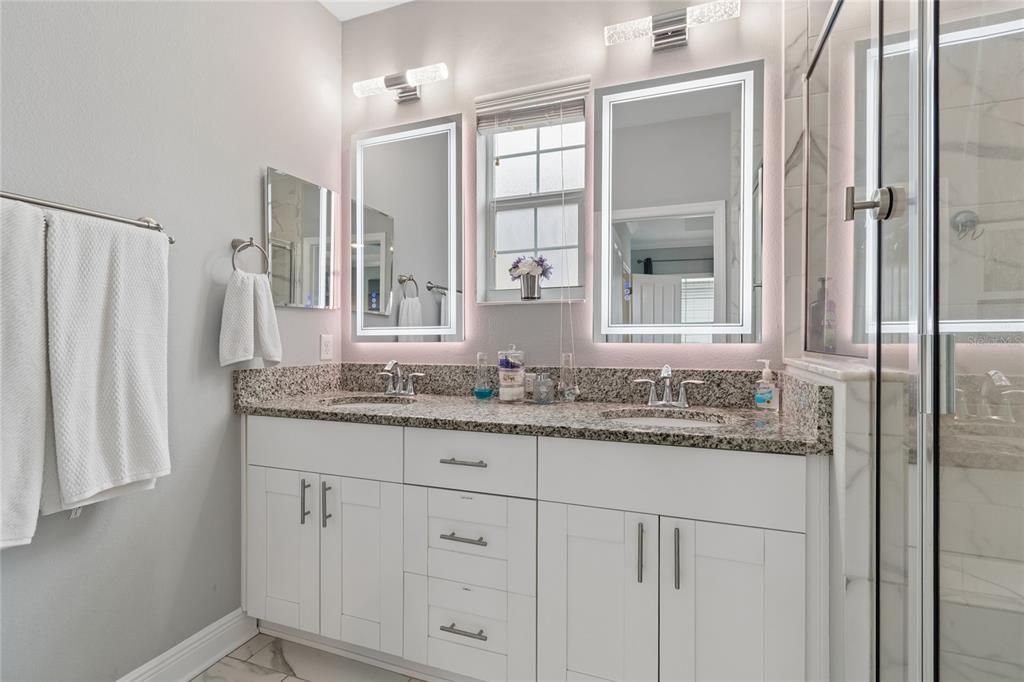 For Sale: $420,000 (3 beds, 2 baths, 1596 Square Feet)