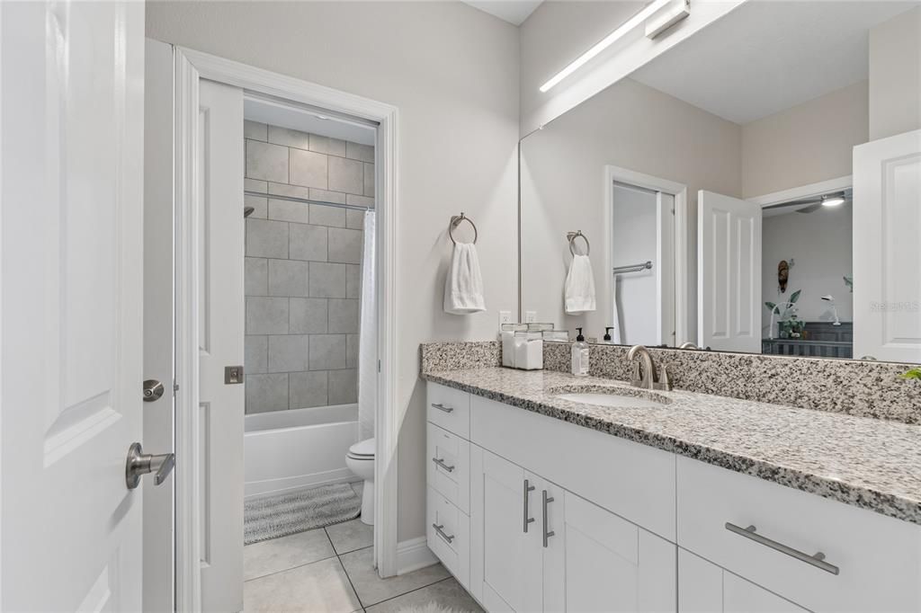 For Sale: $420,000 (3 beds, 2 baths, 1596 Square Feet)