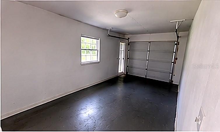 For Sale: $214,900 (3 beds, 1 baths, 1404 Square Feet)