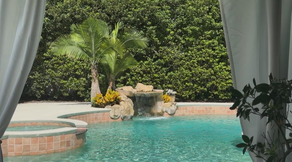 For Rent: $5,500 (4 beds, 2 baths, 2440 Square Feet)