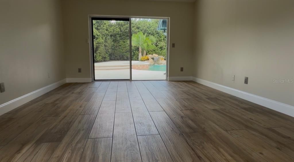 For Rent: $5,500 (4 beds, 2 baths, 2440 Square Feet)
