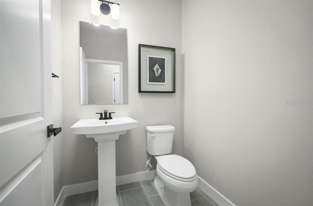 For Sale: $374,990 (4 beds, 2 baths, 2080 Square Feet)