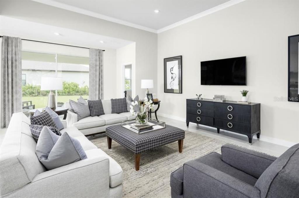 For Sale: $374,990 (4 beds, 2 baths, 2080 Square Feet)