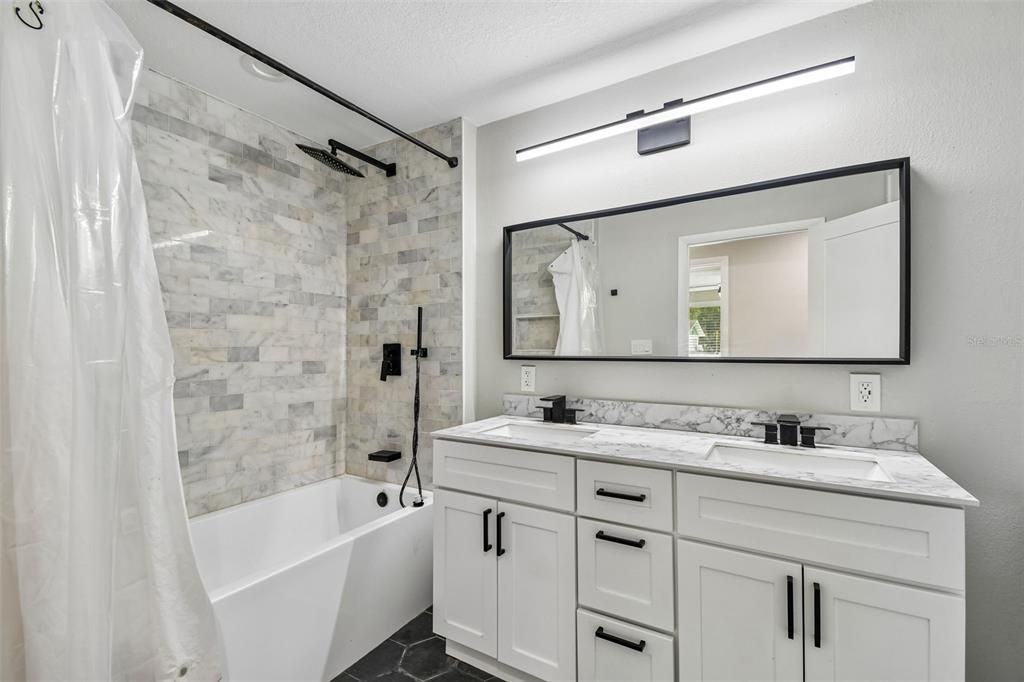 For Sale: $309,900 (4 beds, 2 baths, 1300 Square Feet)