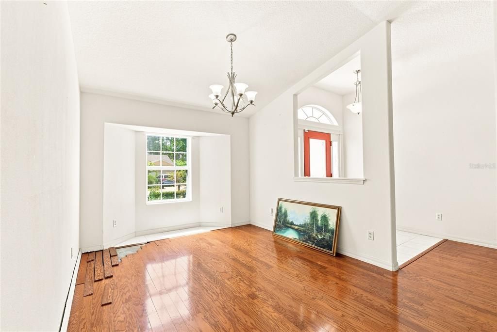 En Venta: $345,900 (3 camas, 2 baños, 1935 Pies cuadrados)