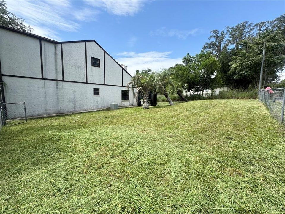 En Venta: $299,900 (3 camas, 2 baños, 1188 Pies cuadrados)