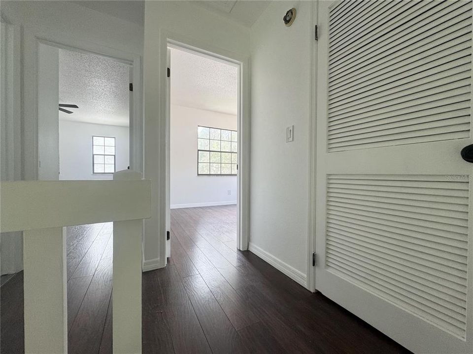 En Venta: $299,900 (3 camas, 2 baños, 1188 Pies cuadrados)