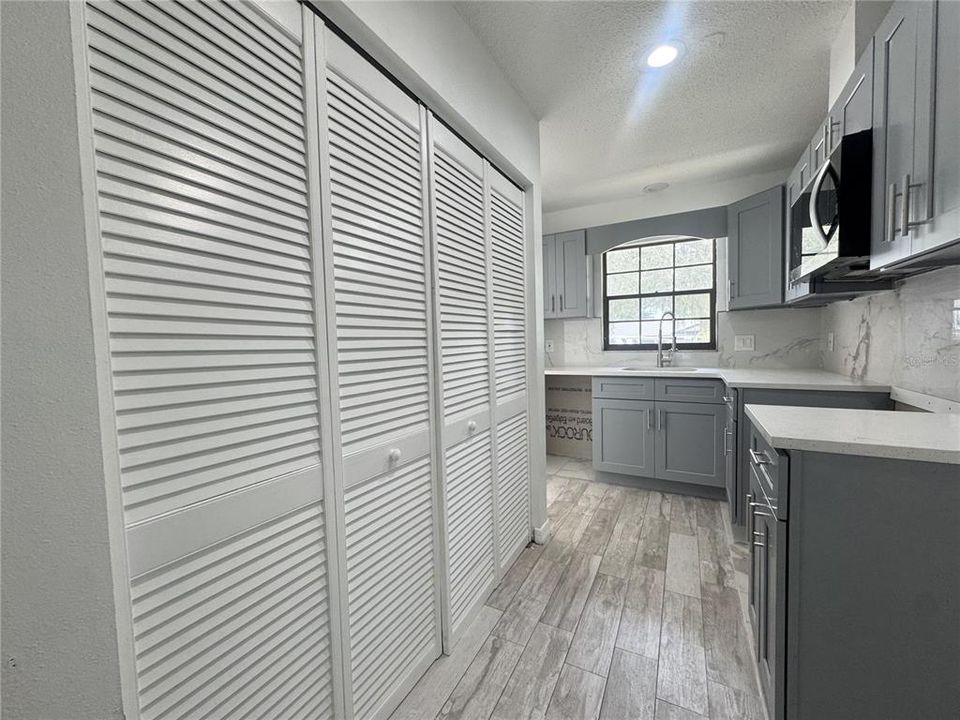En Venta: $299,900 (3 camas, 2 baños, 1188 Pies cuadrados)