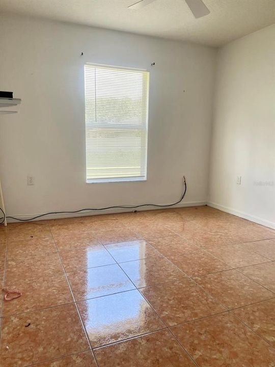 En Venta: $309,000 (3 camas, 2 baños, 1730 Pies cuadrados)