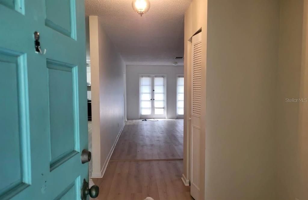 En Venta: $649,999 (3 camas, 2 baños, 1861 Pies cuadrados)