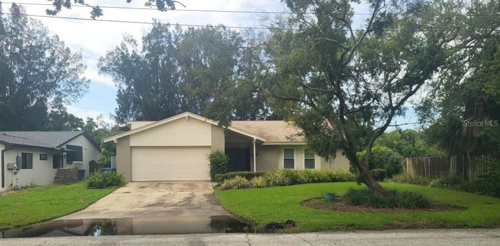 En Venta: $649,999 (3 camas, 2 baños, 1861 Pies cuadrados)