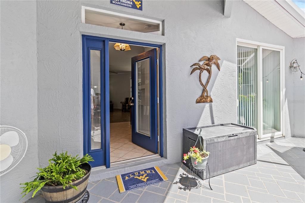 For Sale: $379,900 (3 beds, 3 baths, 1846 Square Feet)