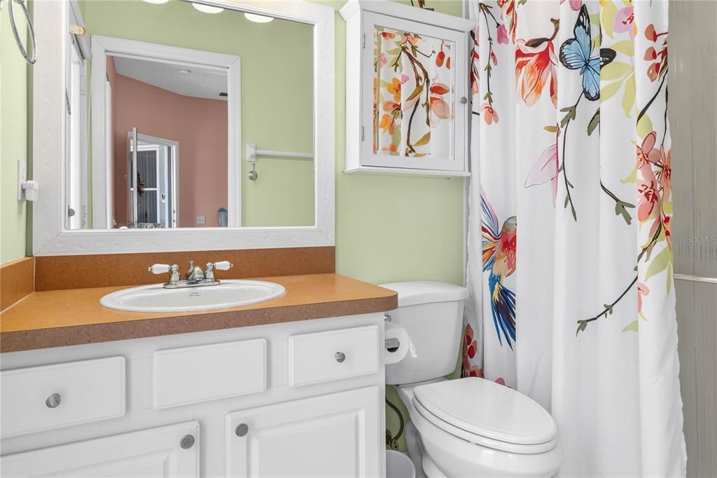 For Sale: $379,900 (3 beds, 3 baths, 1846 Square Feet)
