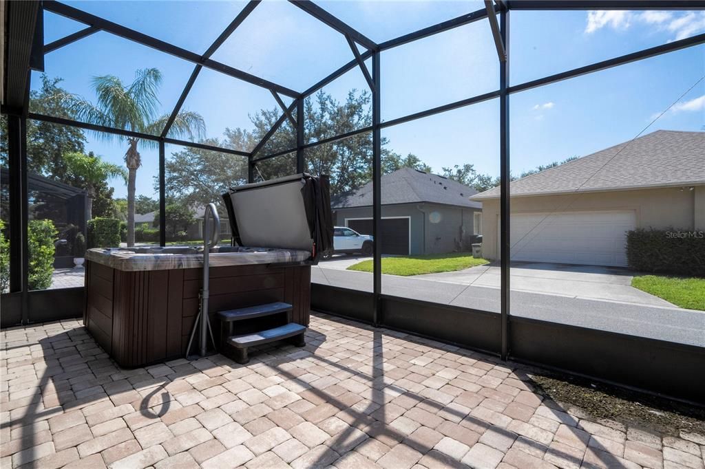 For Rent: $3,100 (4 beds, 2 baths, 2460 Square Feet)
