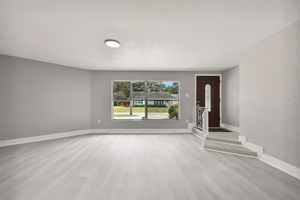 For Rent: $3,300 (3 beds, 1 baths, 1515 Square Feet)