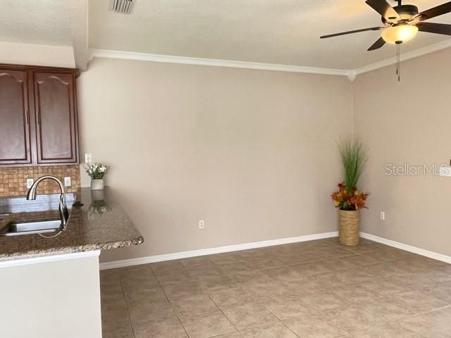 Active With Contract: $2,500 (3 beds, 2 baths, 1500 Square Feet)