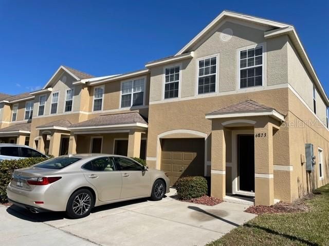 Active With Contract: $2,500 (3 beds, 2 baths, 1500 Square Feet)