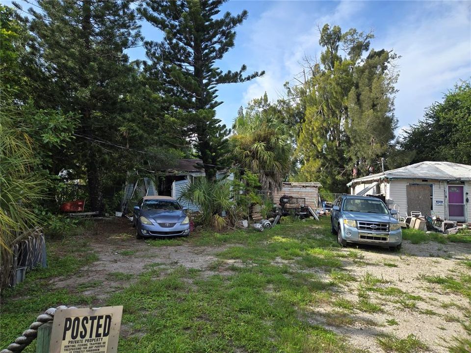 For Sale: $350,000 (1 beds, 1 baths, 520 Square Feet)