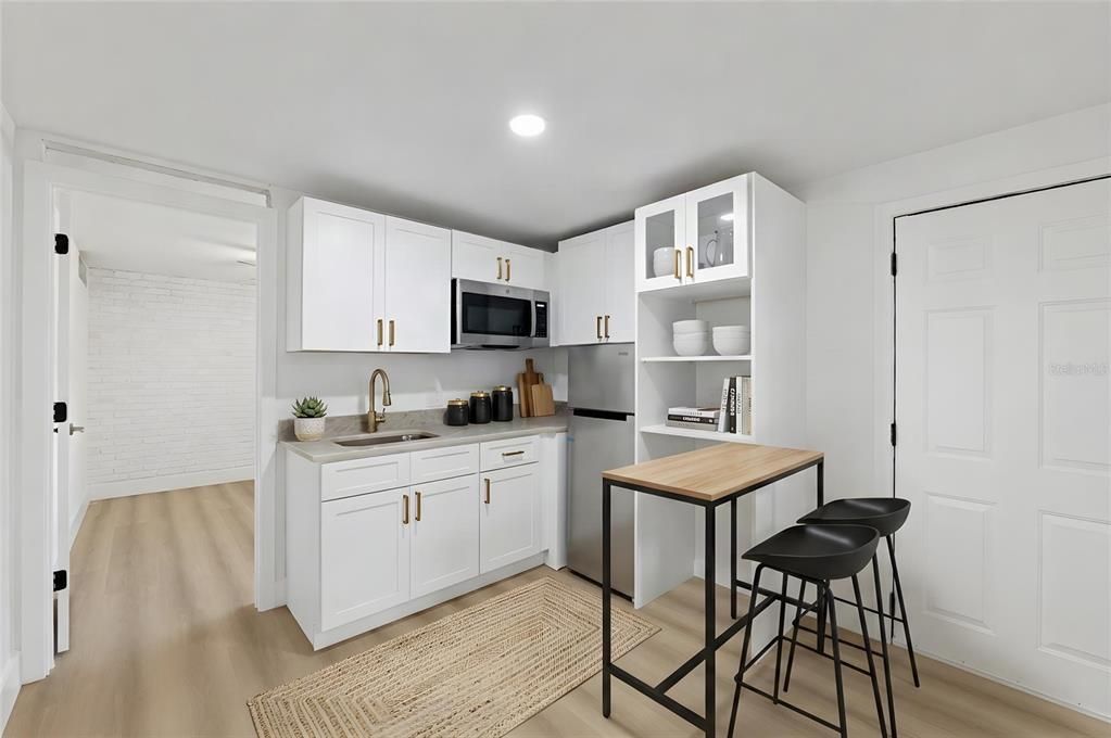 For Sale: $479,000 (4 beds, 3 baths, 1366 Square Feet)